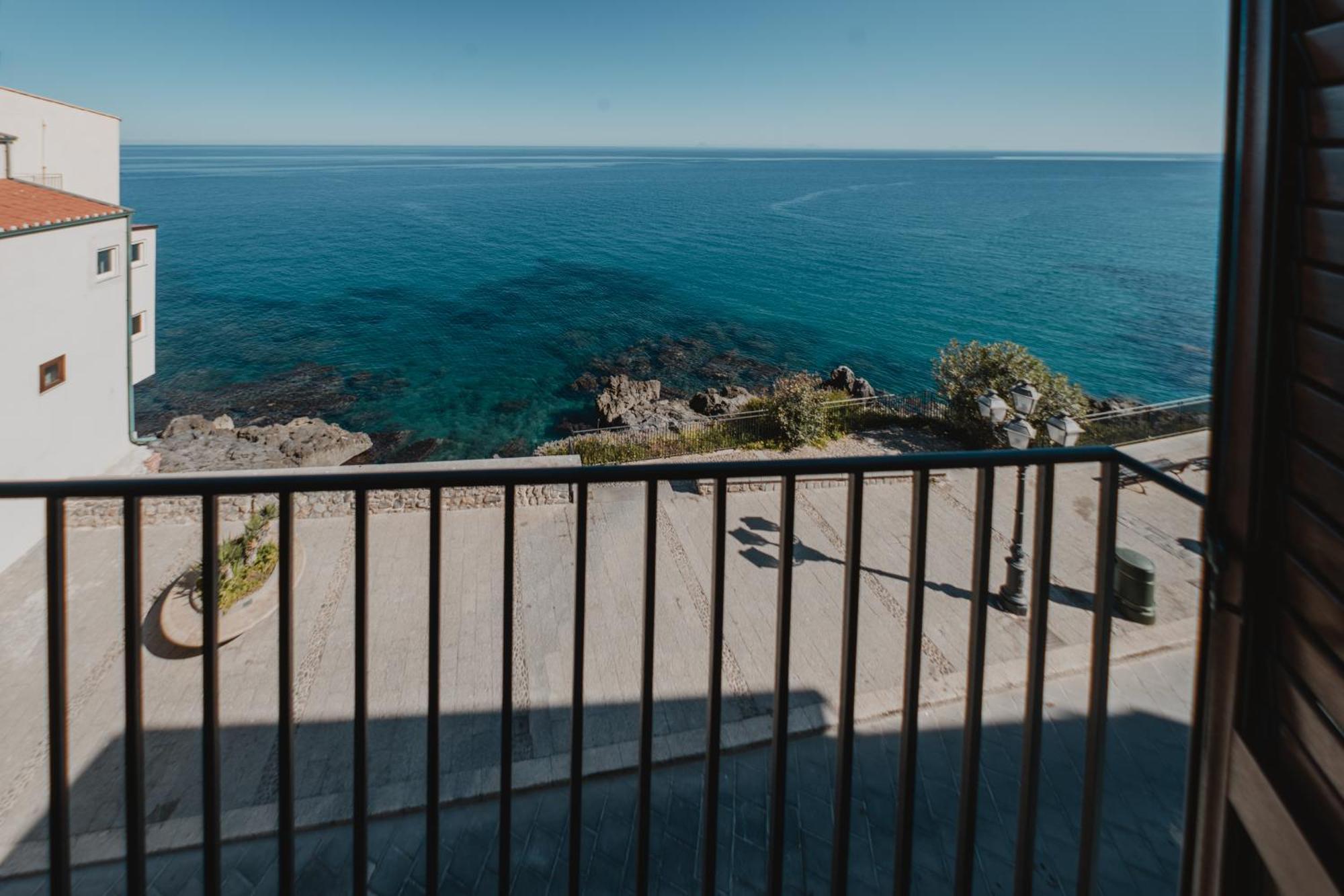 Tra La Rocca E Il Mare Di Cefalu Exterior photo